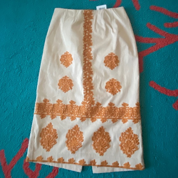 New Anthropologie cotton embroidered winter skirt - Picture 4 of 7